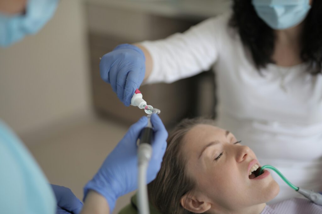 Limpieza dental profesional: qué es y por qué es importante